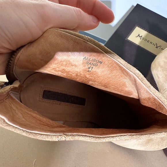 Modern Vintage Allison Chunky Heel Booties 41 Sand - Picture 6 of 7